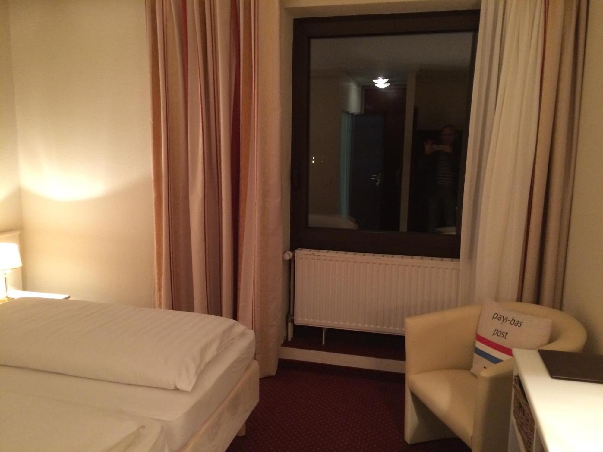 לייר Hotel Waldkur מראה חיצוני תמונה