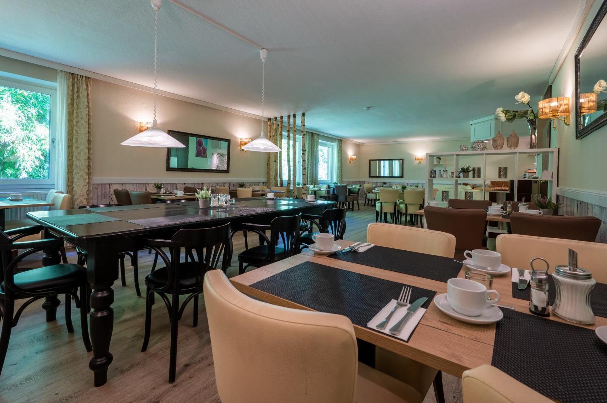 לייר Hotel Waldkur מראה חיצוני תמונה