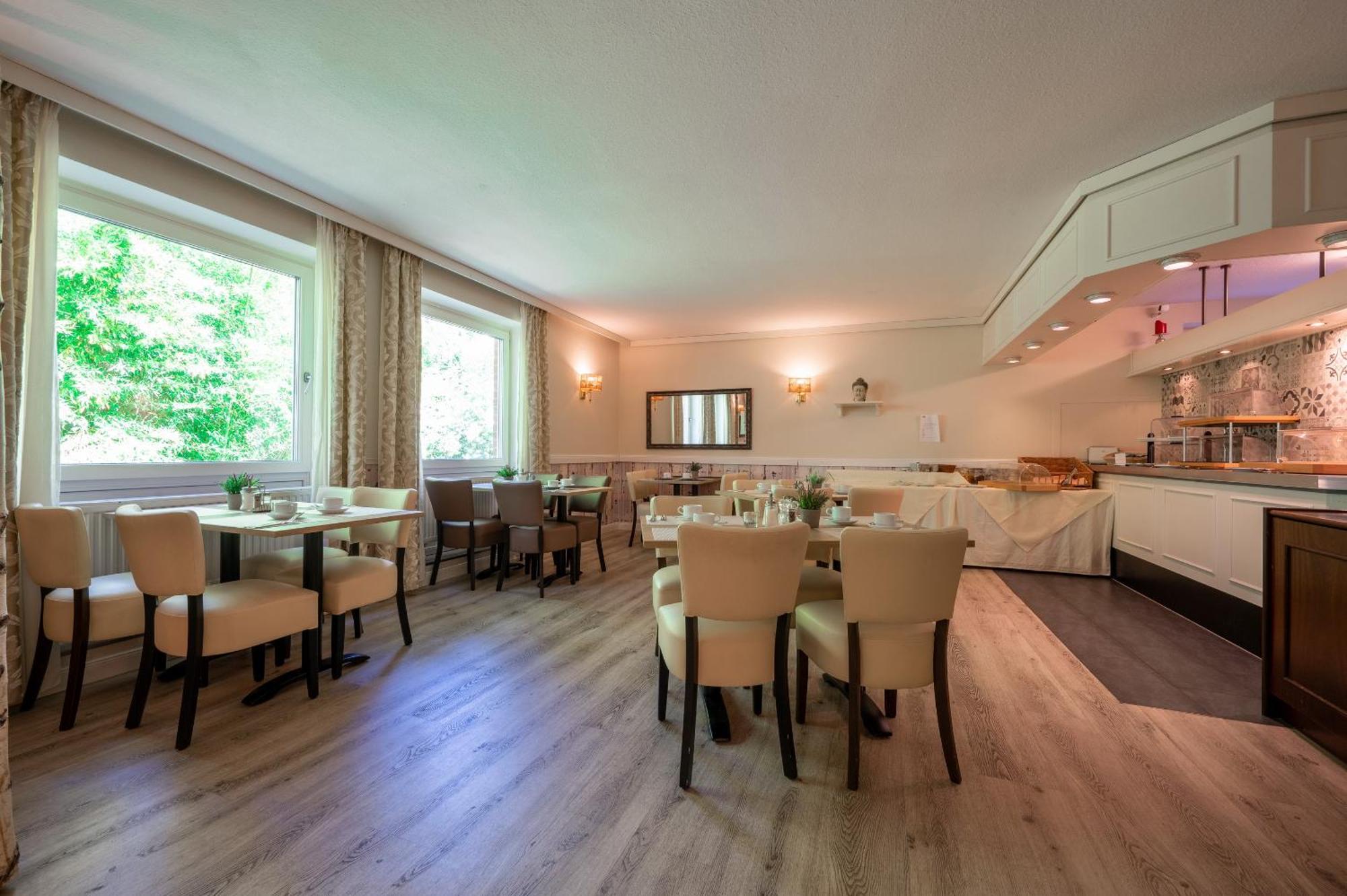 לייר Hotel Waldkur מראה חיצוני תמונה